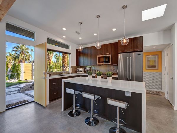 Palm Springs Home 991811