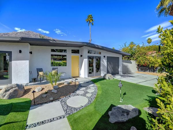 Palm Springs Home 991811