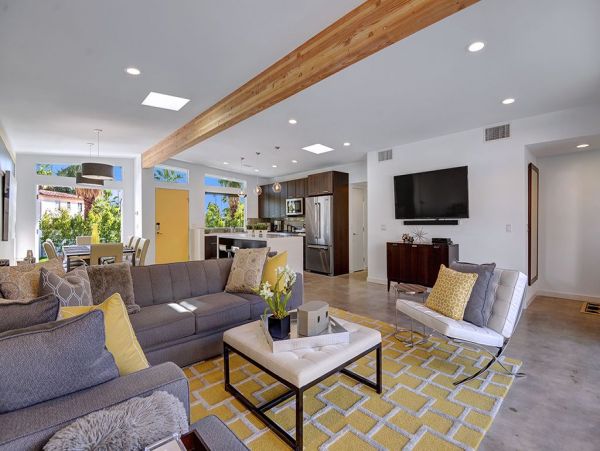 Palm Springs Home 991811