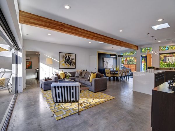 Palm Springs Home 991811
