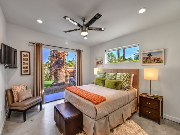 Palm Springs Home 991811