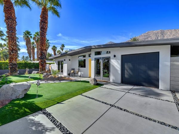 Palm Springs Home 991811