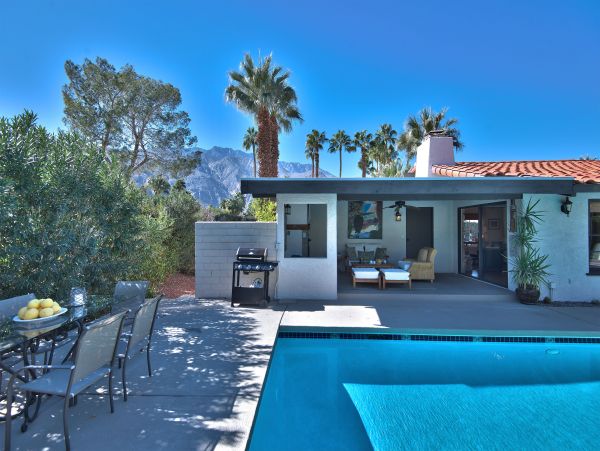 Palm Springs Home 991812