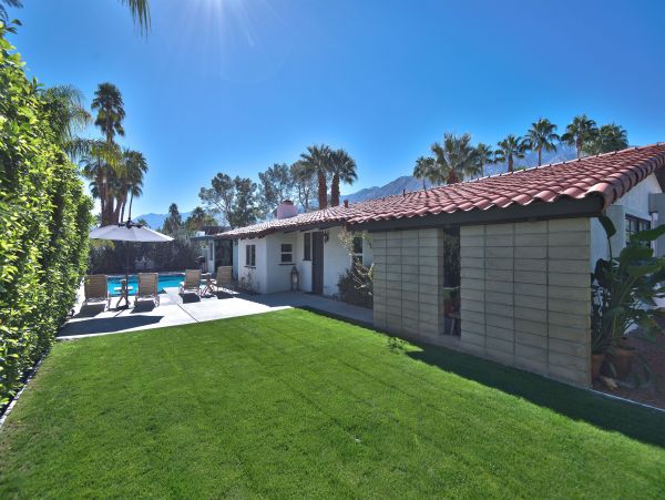 Palm Springs Home 991812