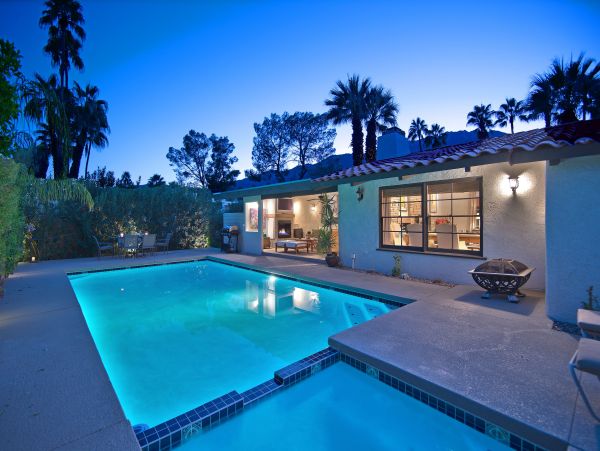 Palm Springs Home 991812