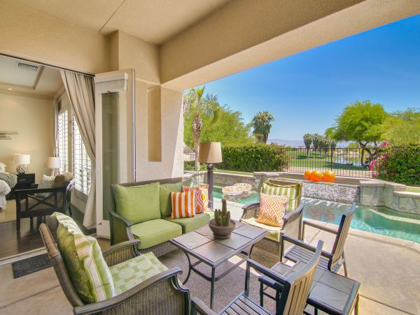 Golf Course View Six Bedroom Vacation Home in Palm Springs