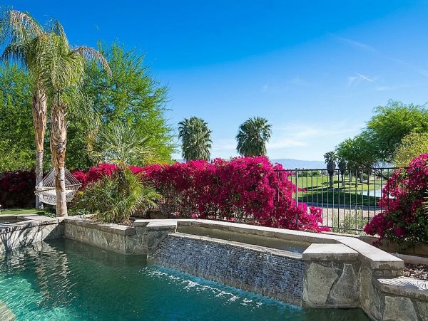 Golf Course View Six Bedroom Vacation Home in Palm Springs