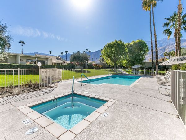 Palm Springs Condo 991815