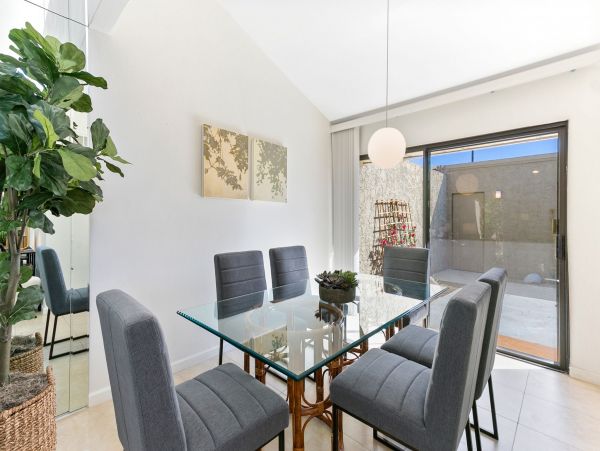 Palm Springs Condo 991815