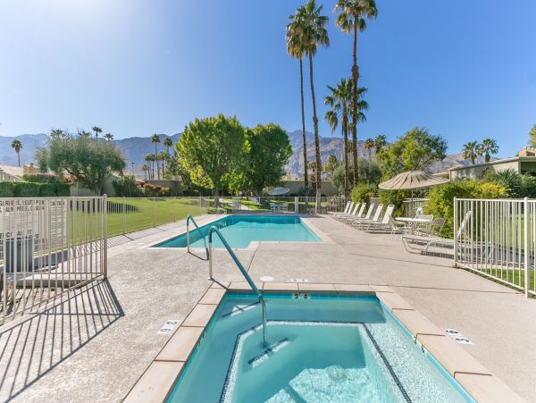 Palm Springs Condo 991815