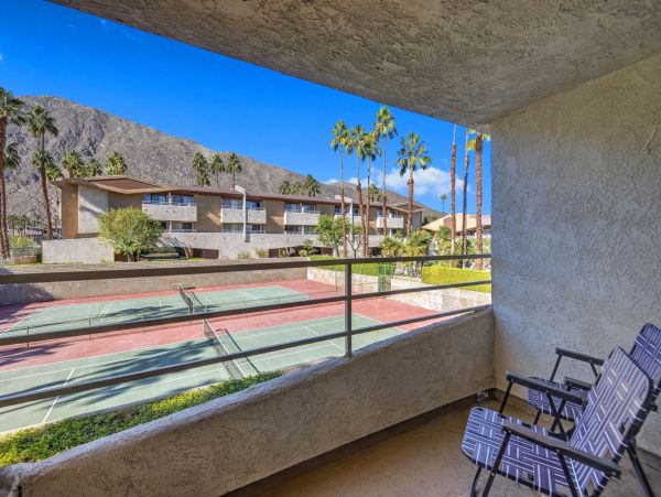 Palm Springs Condo 991817