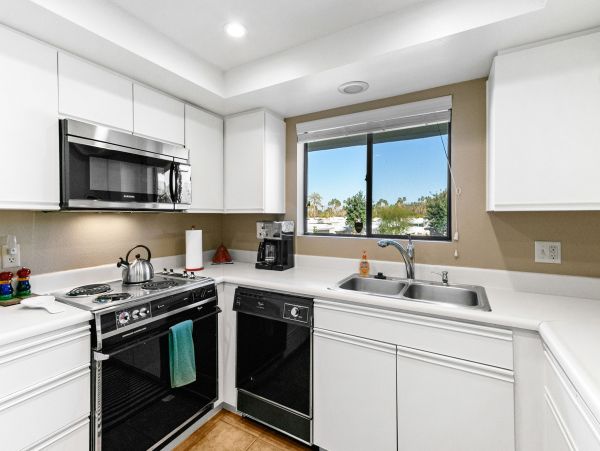 Palm Springs Condo 991818