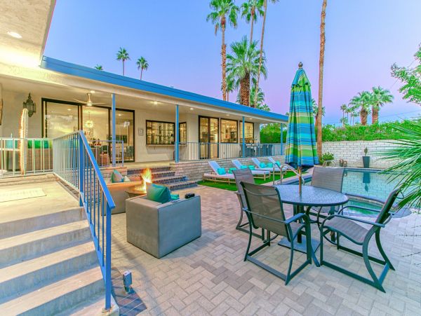 Palm Springs Home 991819