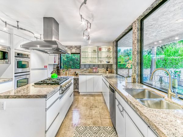 Palm Springs Home 991819
