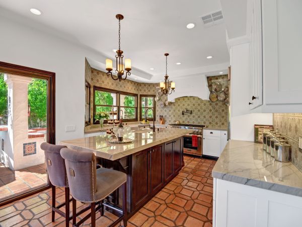 Palm Springs Home 991820