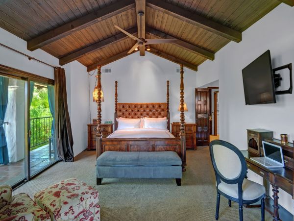 Palm Springs Home 991820
