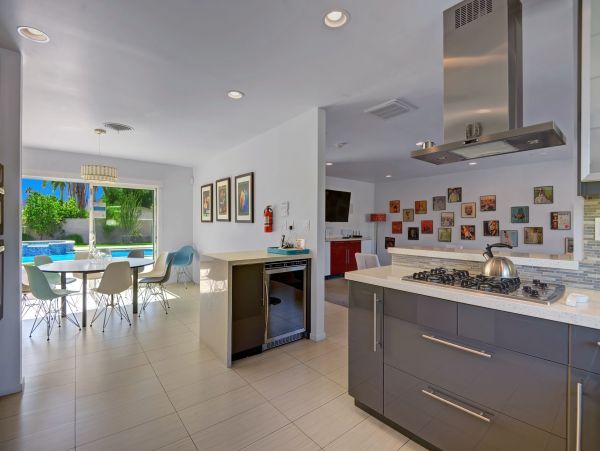 Palm Springs Home 991821