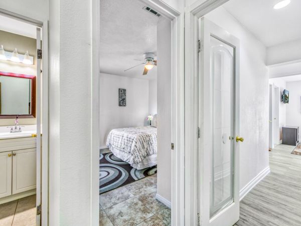 Six Bedroom Palm Springs Pool Vacation Home Sleeps 12
