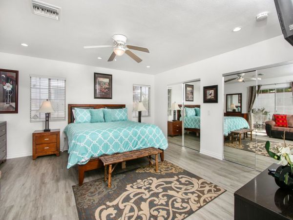 Six Bedroom Palm Springs Pool Vacation Home Sleeps 12