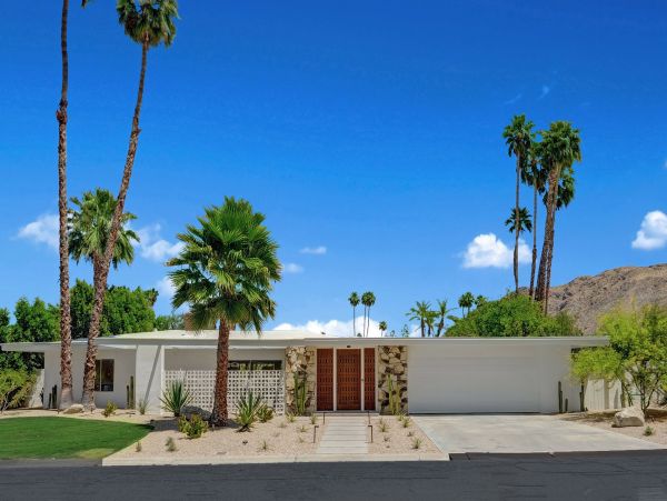 Palm Springs Home 991824