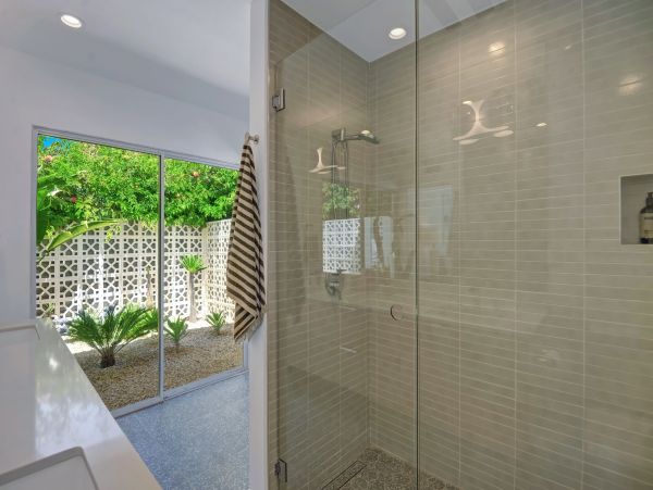 Palm Springs Home 991824