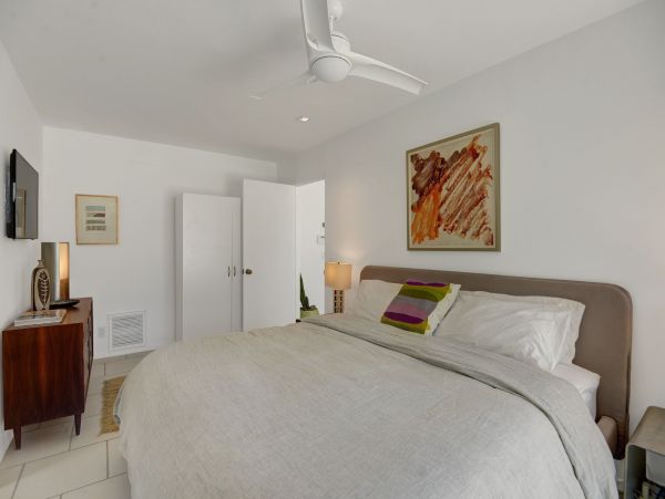 Palm Springs Home 991824