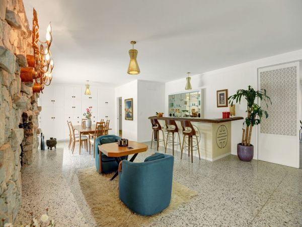 Palm Springs Home 991825