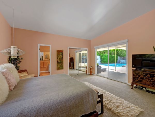 Palm Springs Home 991825