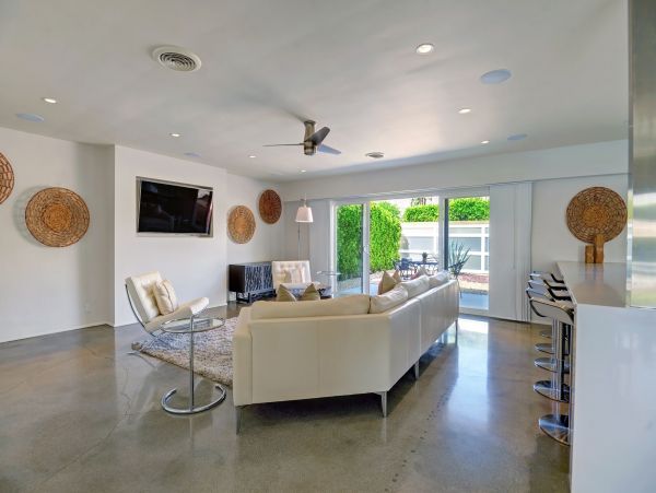 Palm Springs Home 991826