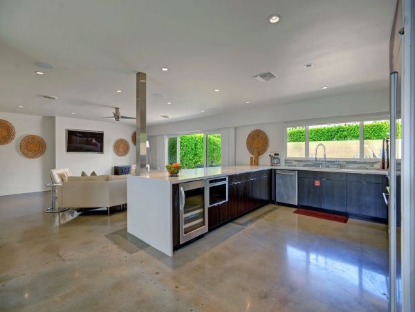 Palm Springs Home 991826