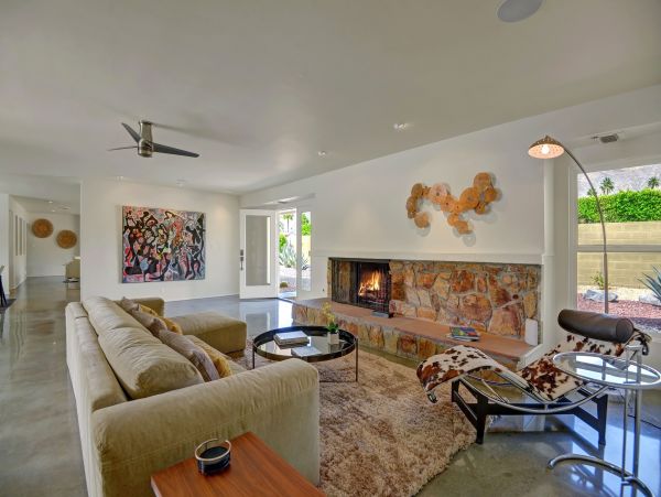 Palm Springs Home 991826