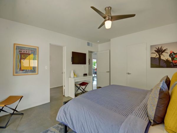 Palm Springs Home 991826