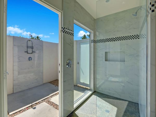 Palm Springs Home 991826