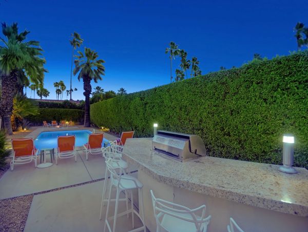 Palm Springs Home 991826
