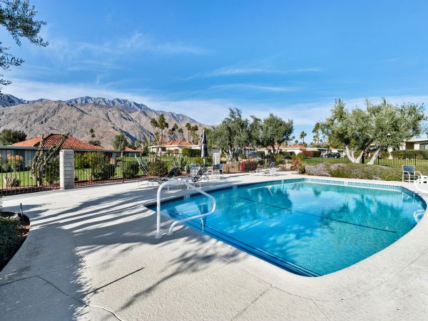 Palm Springs Condo 991827