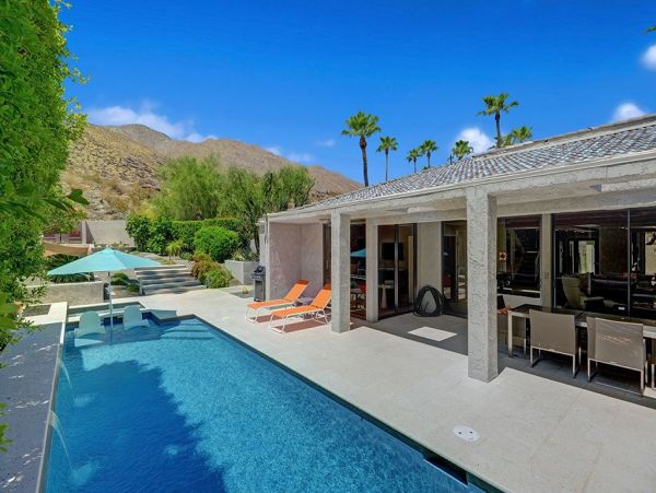Palm Springs Home 991829