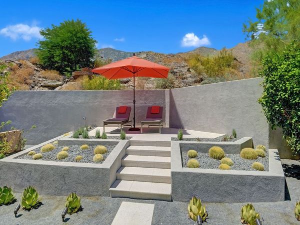 Palm Springs Home 991829