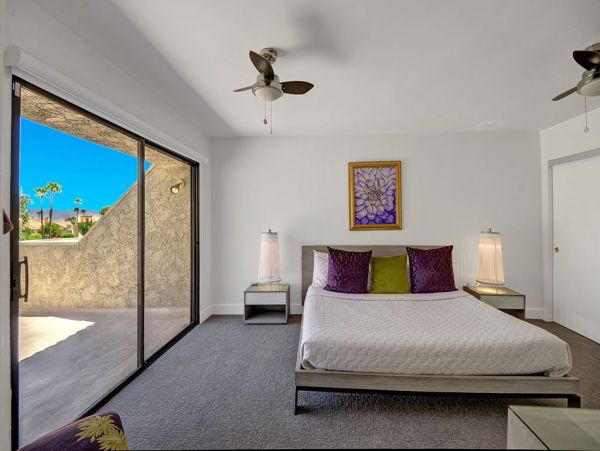 Palm Springs Home 991829