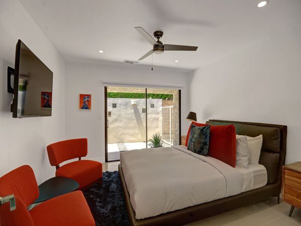 Palm Springs Home 991829