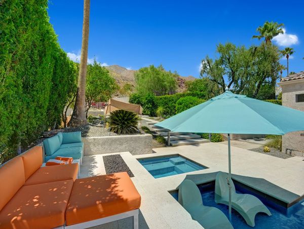 Palm Springs Home 991829
