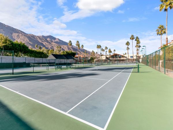 Palm Springs Condo 991830