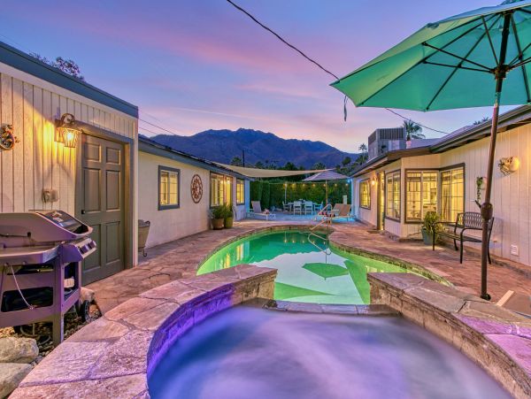 Palm Springs Home 991832