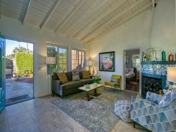 Palm Springs Home 991832