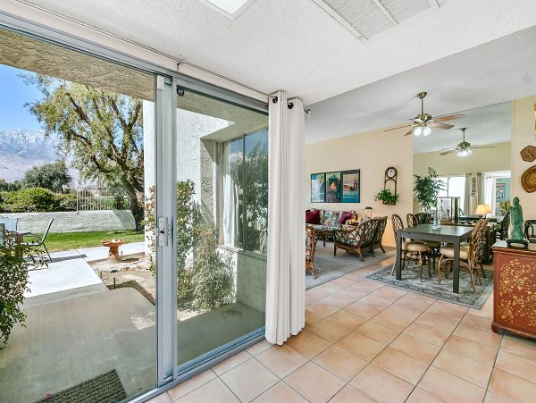 Palm Springs Condo 991834