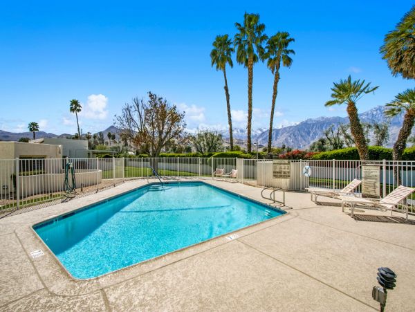 Palm Springs Condo 991834