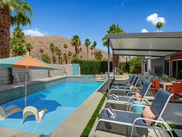 Palm Springs Home 991835