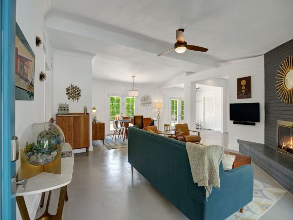 Palm Springs Home 991835