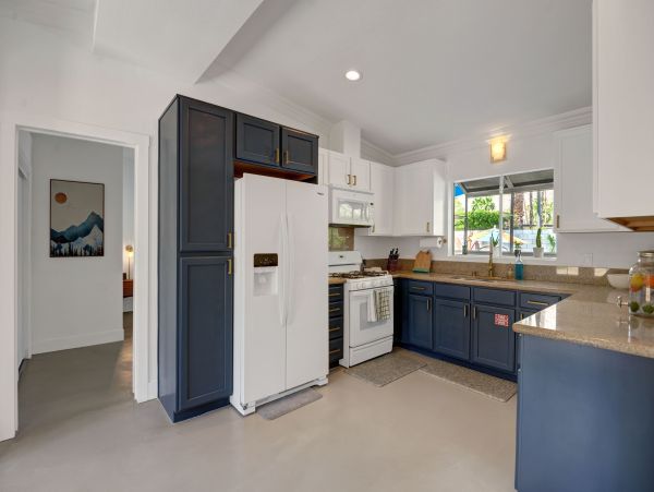 Palm Springs Home 991835