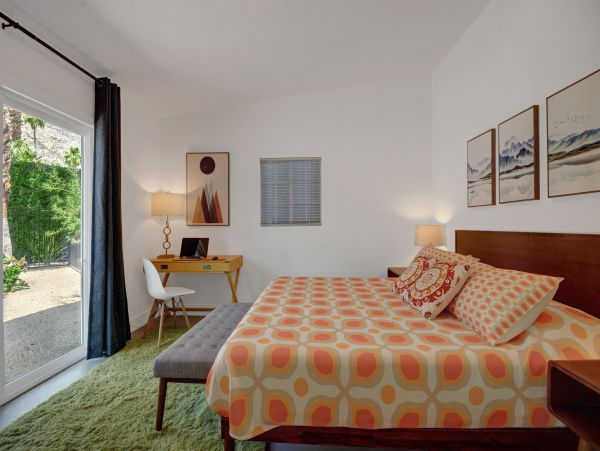 Palm Springs Home 991835