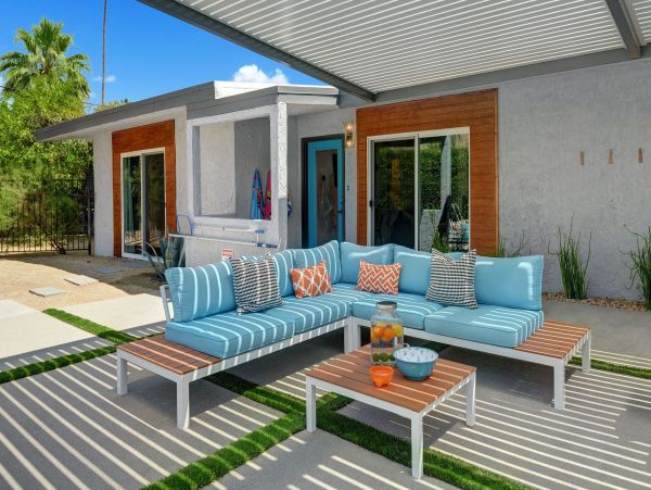 Palm Springs Home 991835